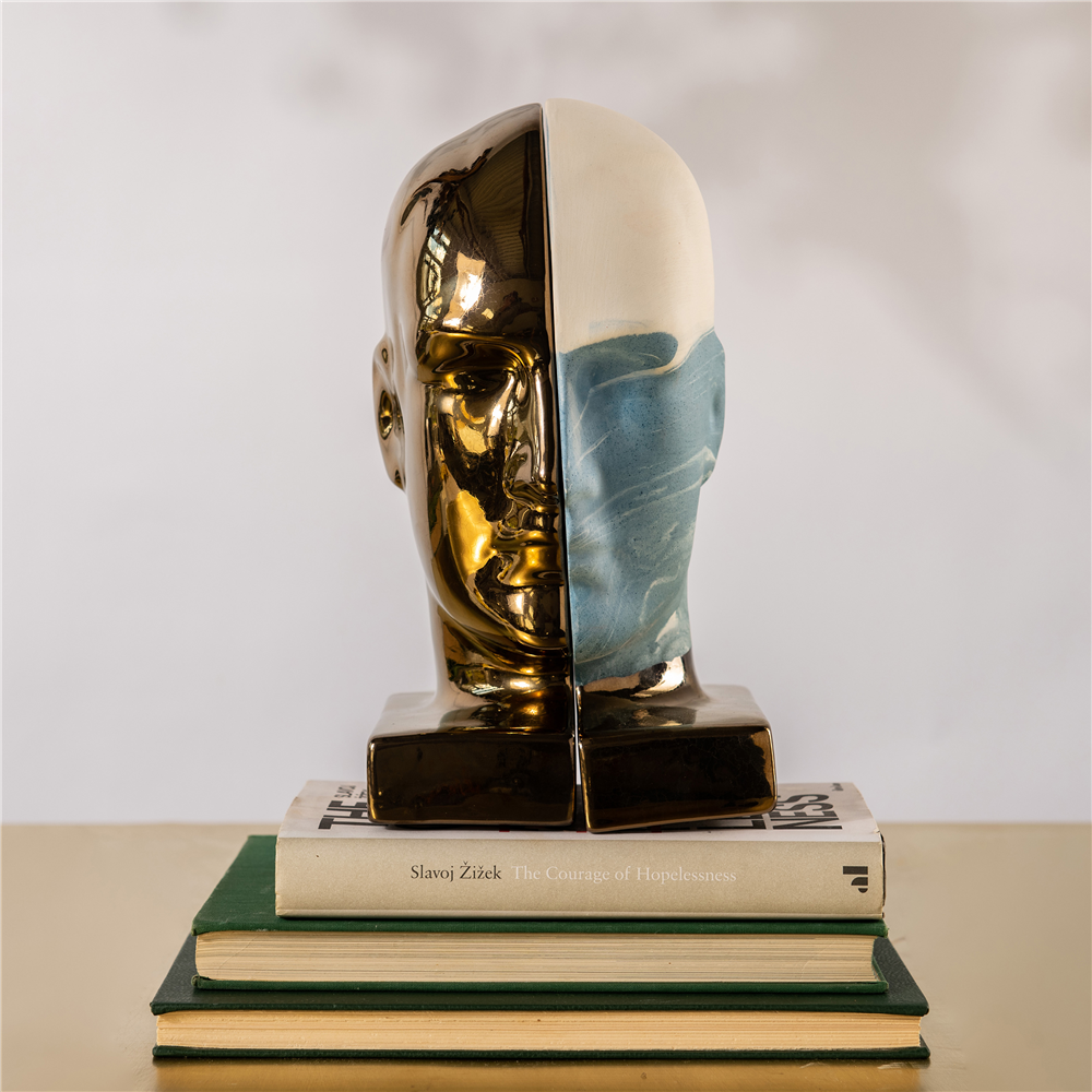 rialheim AI book end blue eart multi